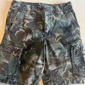 American Eagle cargo shorts
